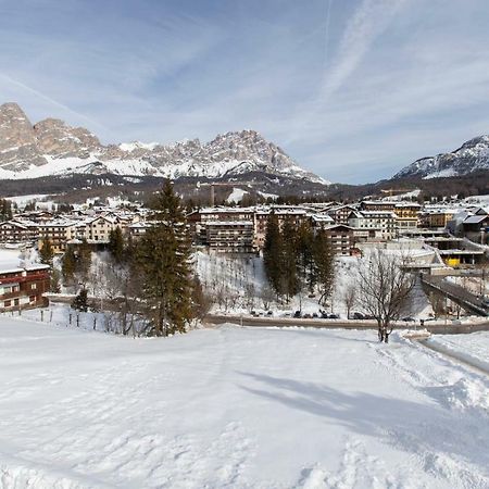 Dolomiti Sweet Lodge Cortina d'Ampezzo Exterior foto